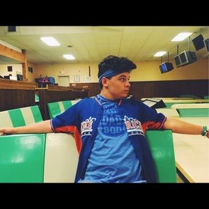 Meet your Posher, Cameron